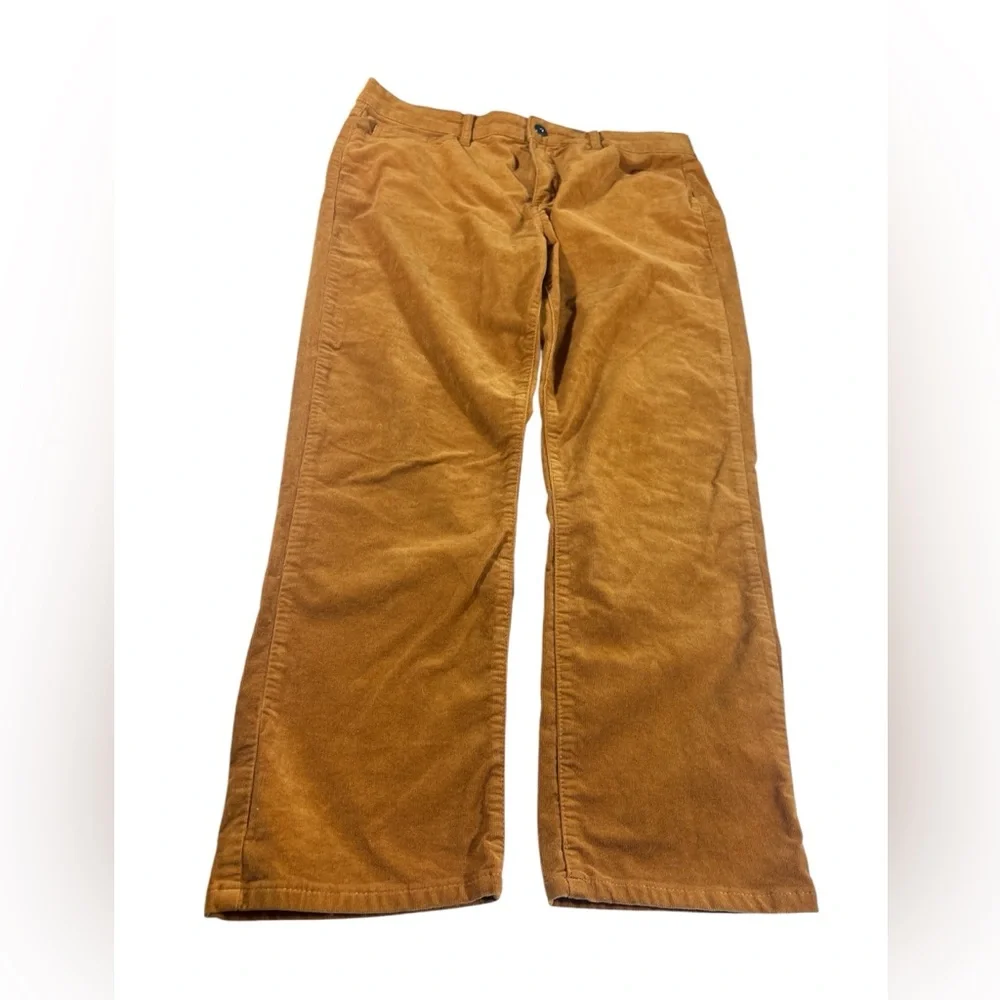 St. John's Bay Caramel Corduroy Straight Leg Pants Women's 16P‎ Petite Stretch